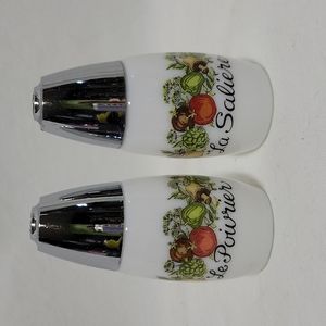 Spice O Life Salt and Pepper Shakers